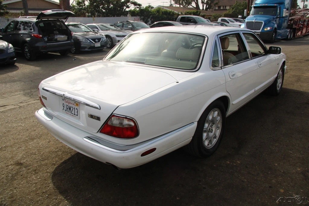 1998 Jaguar X308 XJ - Image 6 of 21