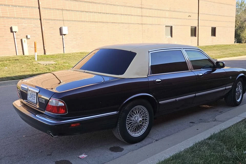 1998 Jaguar X308 XJ - Image 3 of 10