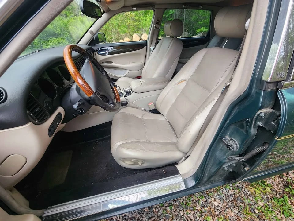1998 Jaguar X308 XJR - Image 5 of 10