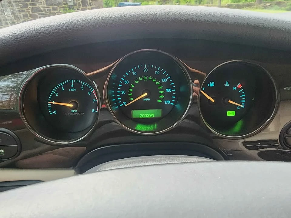 1998 Jaguar X308 XJR - Image 9 of 10