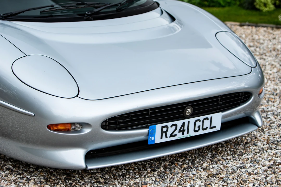 1998 Jaguar XJ220 - Image 11 of 31