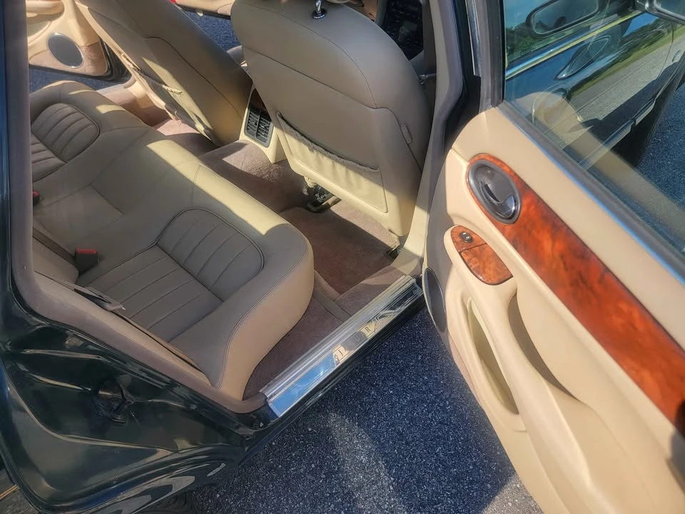 1998 Jaguar X308 XJ - Image 9 of 10