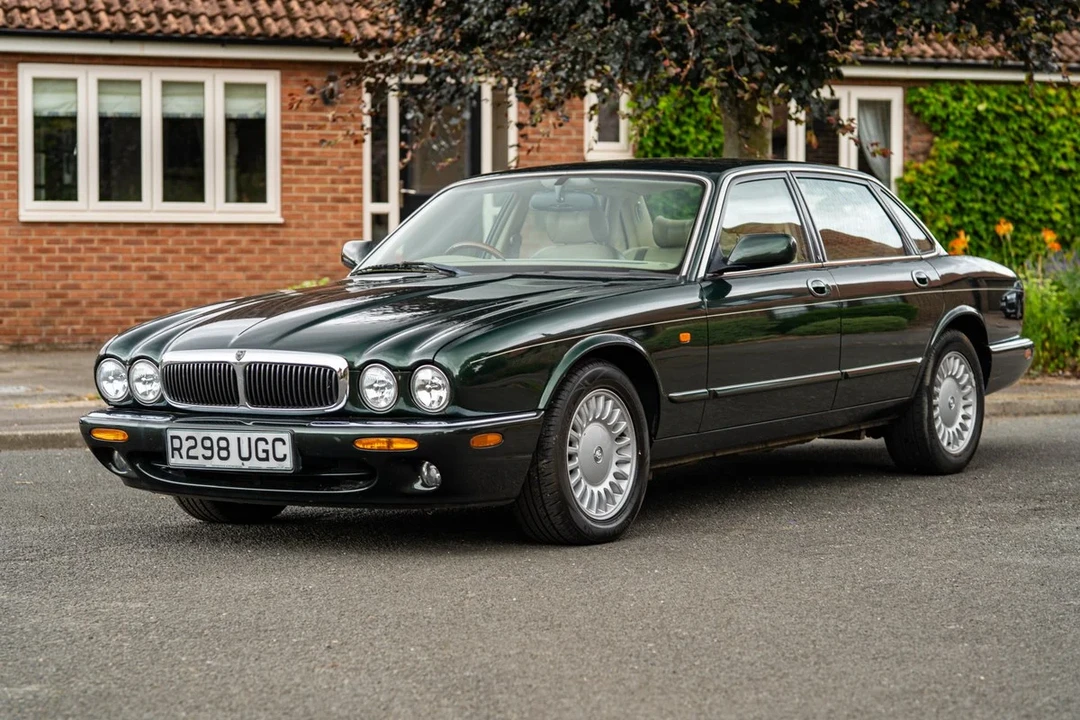 1998 Jaguar X308 XJ - Image 3 of 30