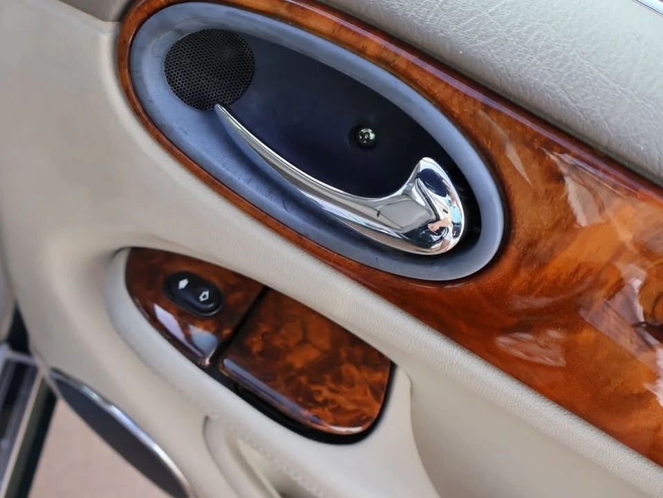 1998 Jaguar X308 XJ - Image 17 of 20