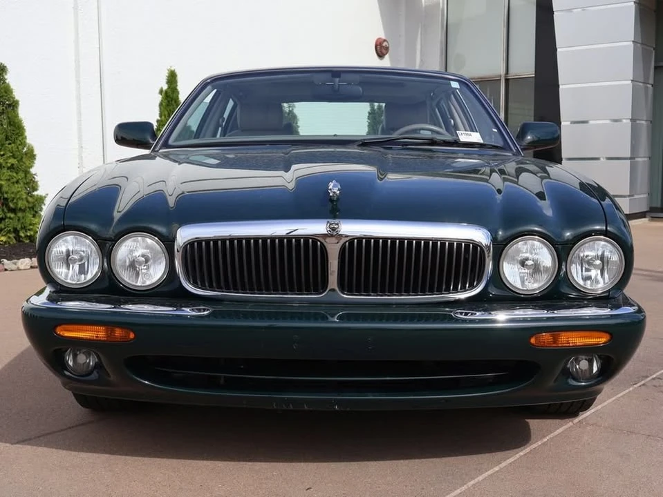 1998 Jaguar X308 XJ - Image 2 of 20