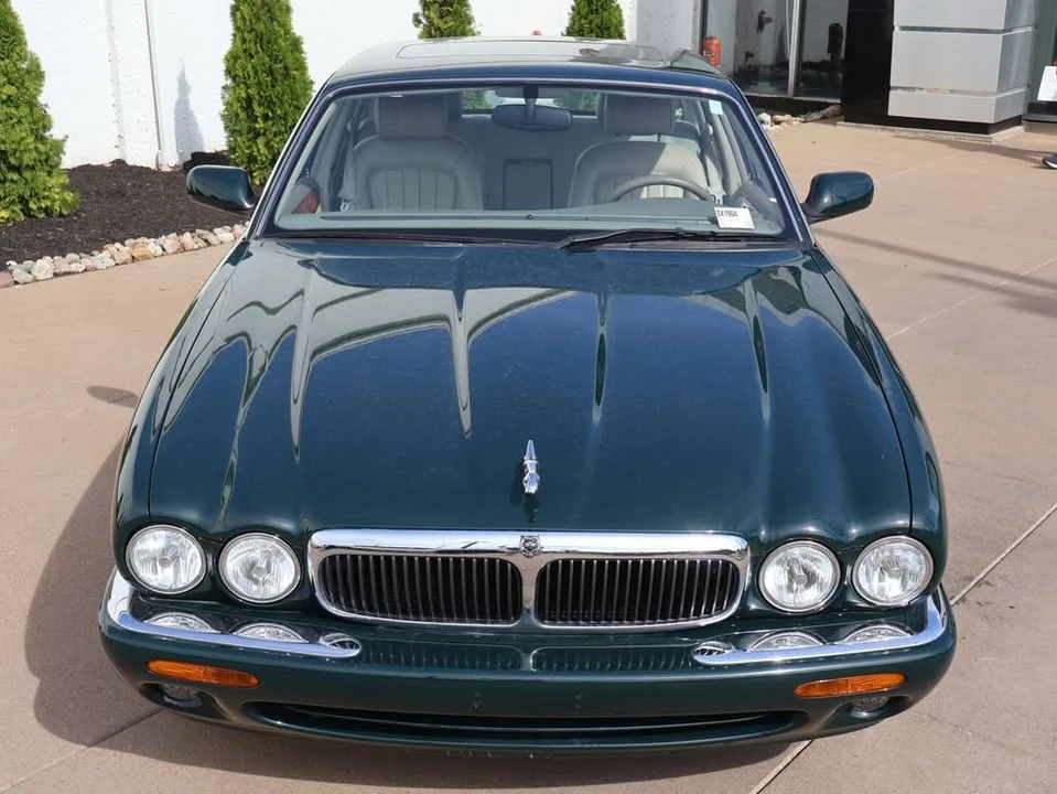 1998 Jaguar X308 XJ - Image 3 of 20