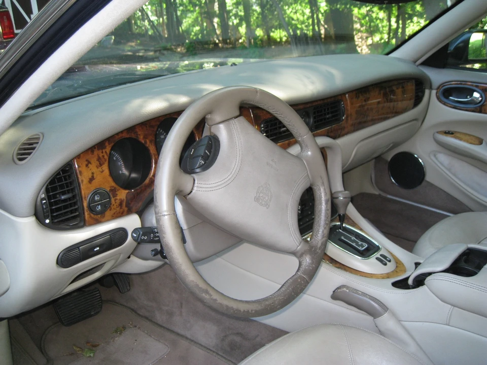 1998 Jaguar X308 XJ - Image 6 of 6