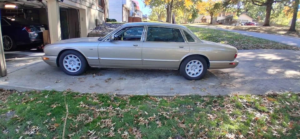 1998 Jaguar X308 XJ - Image 4 of 8