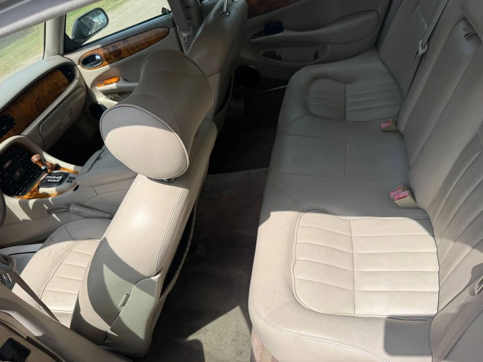 1998 Jaguar X308 XJ - Image 10 of 11