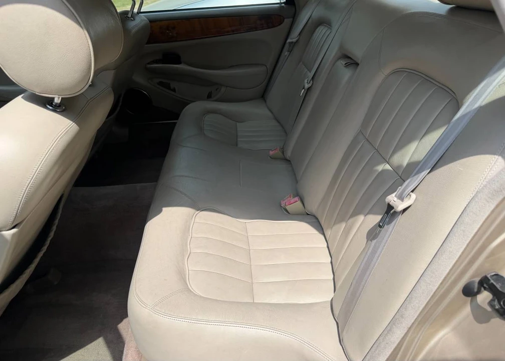 1998 Jaguar X308 XJ - Image 11 of 11