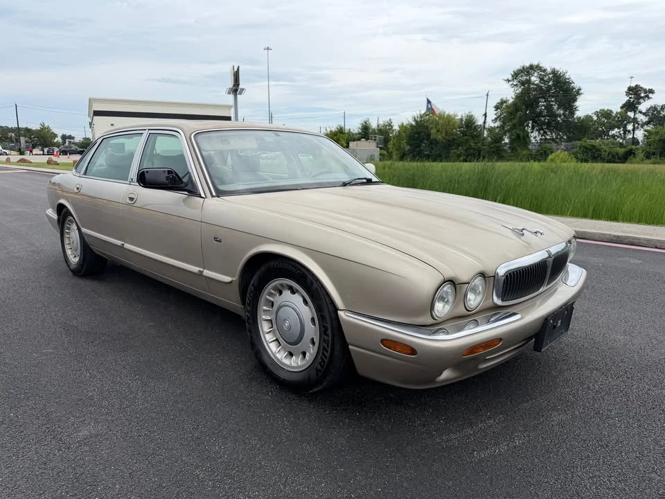 1998 Jaguar X308 XJ - Image 7 of 11