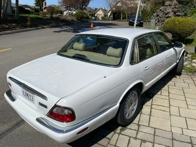 1998 Jaguar X308 XJ - Image 4 of 13