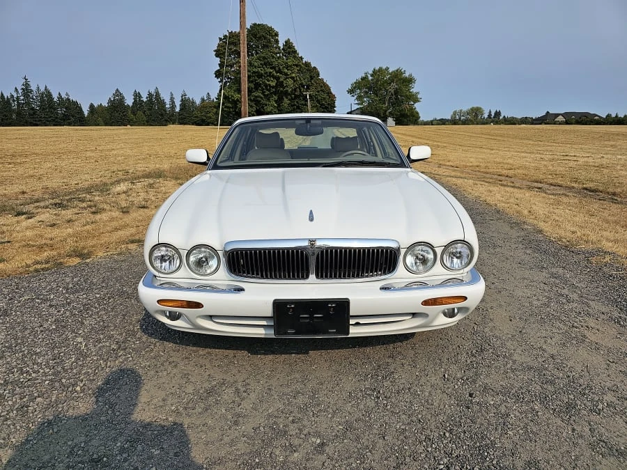 1998 Jaguar X308 XJ - Image 3 of 11