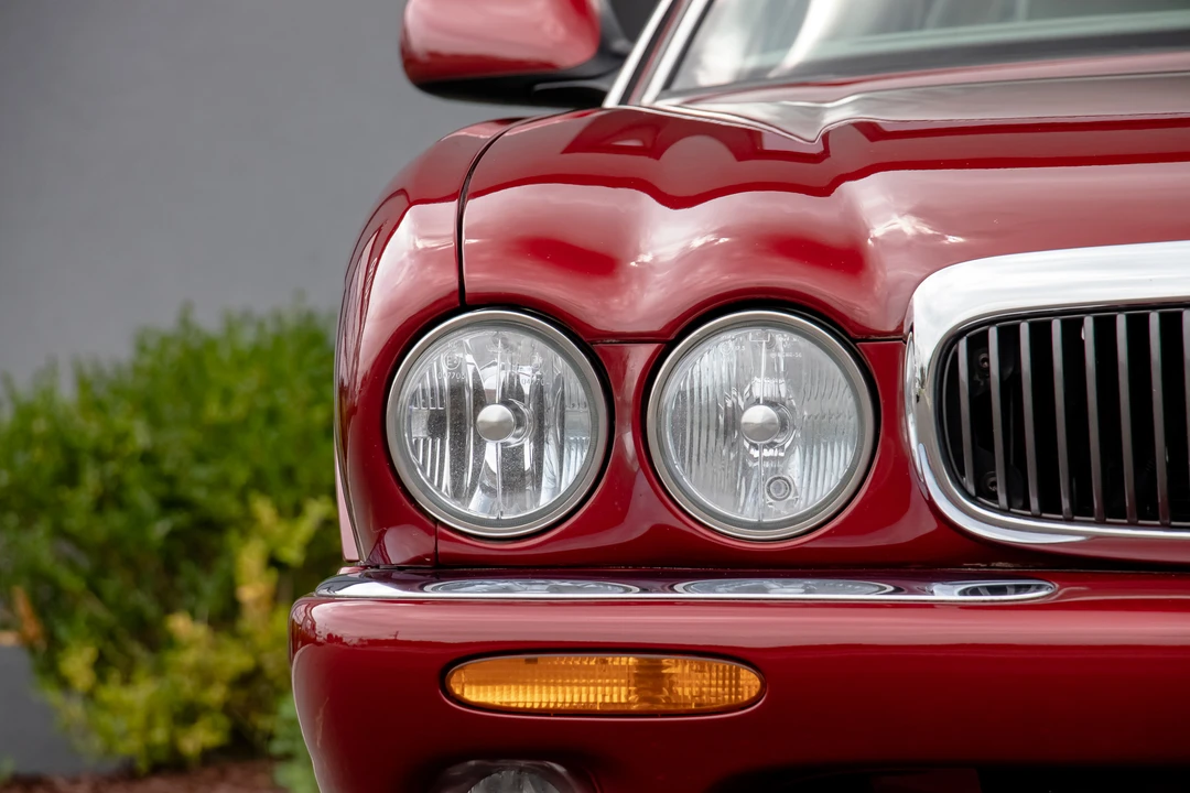 1998 Jaguar X308 XJ - Image 30 of 31