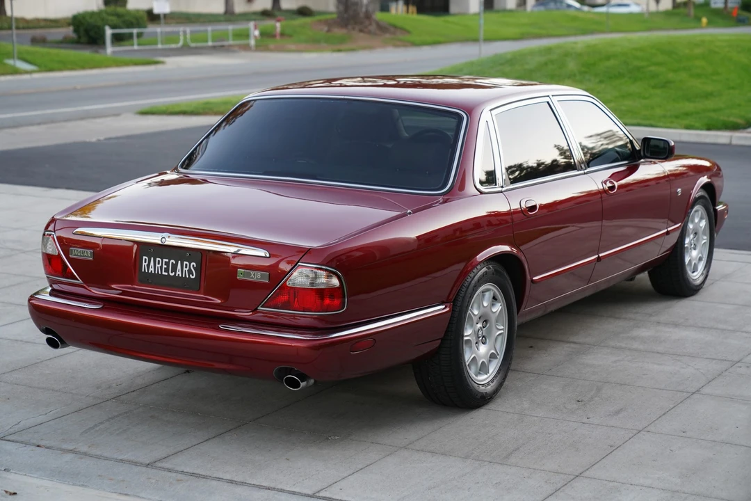 1998 Jaguar X308 XJ - Image 15 of 31