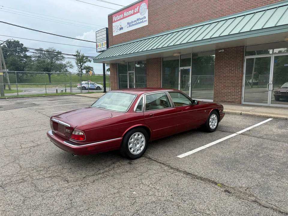 1998 Jaguar X308 XJ - Image 25 of 31