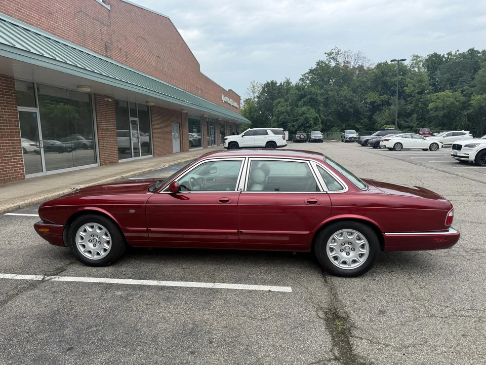 1998 Jaguar X308 XJ - Image 16 of 31