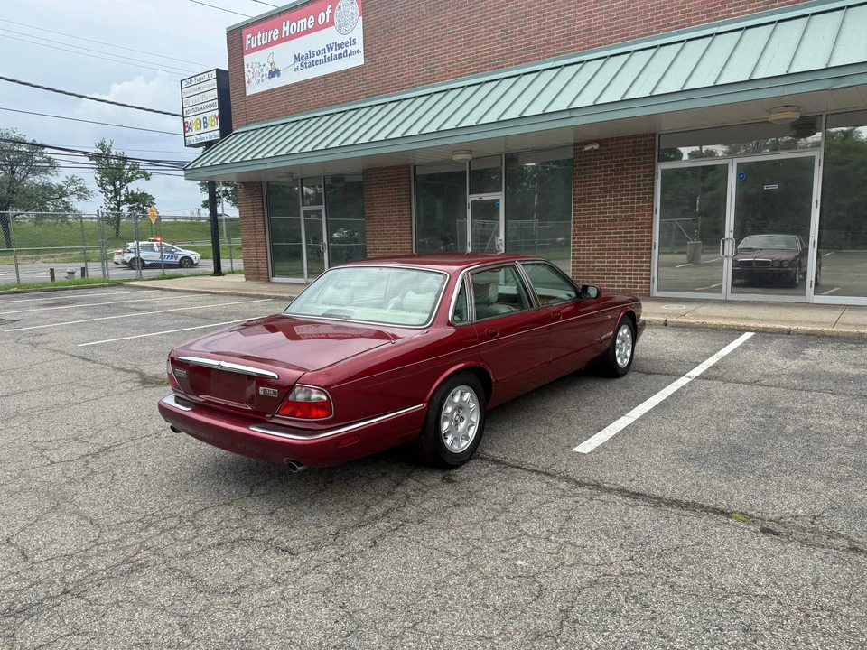 1998 Jaguar X308 XJ - Image 24 of 31