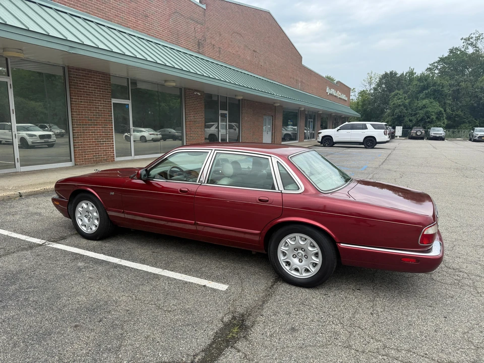 1998 Jaguar X308 XJ - Image 17 of 31