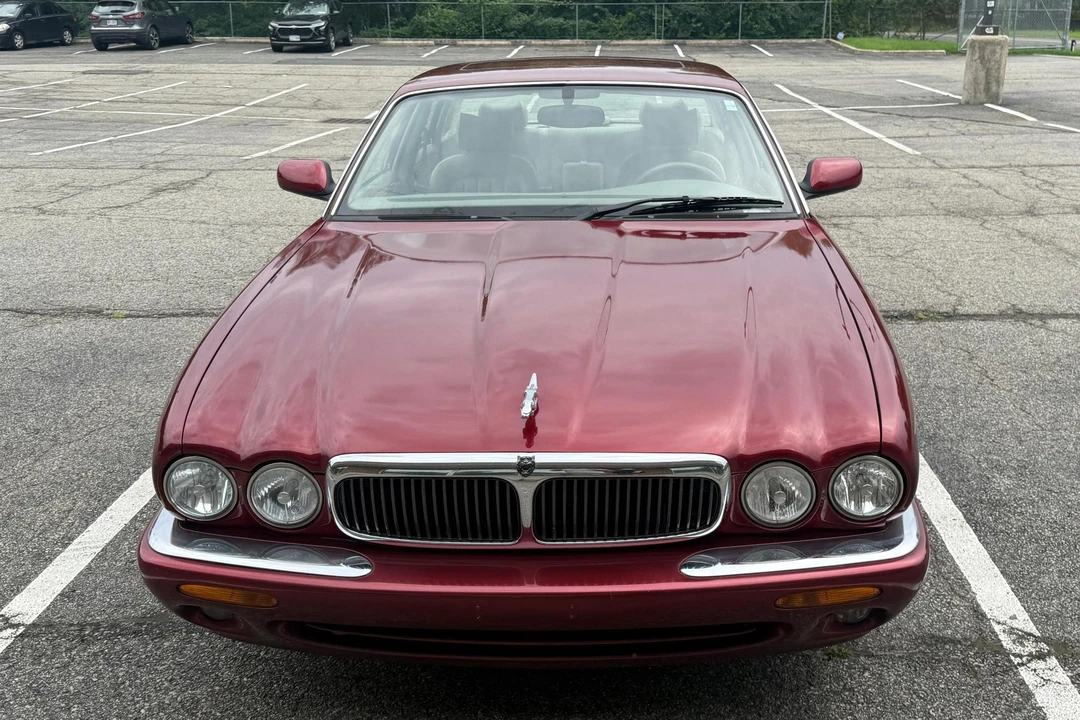 1998 Jaguar X308 XJ - Image 2 of 31