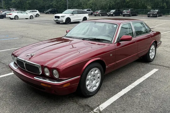 1998 Jaguar XJ8