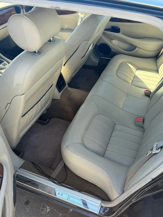 1998 Jaguar X308 XJ - Image 2 of 7