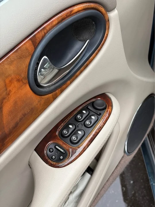 1998 Jaguar X308 XJ - Image 12 of 20