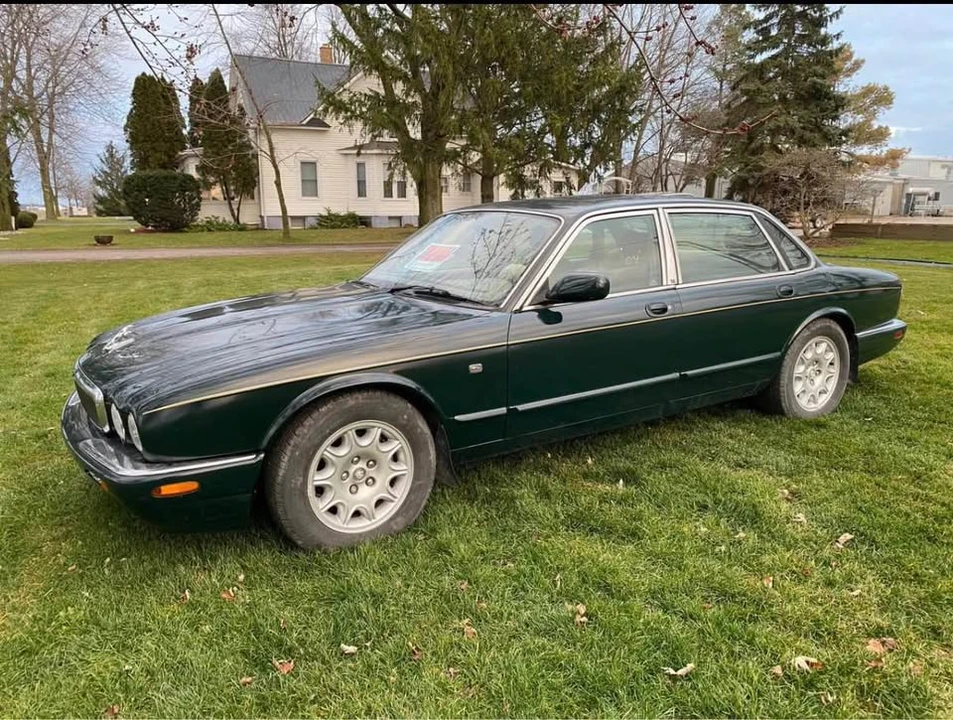 1998 Jaguar X308 XJ - Image 2 of 11