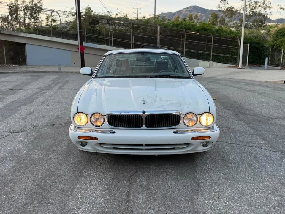 1998 Jaguar X308 XJ - Image 2 of 20