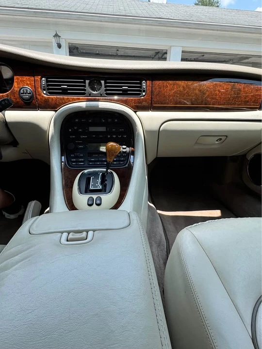 1998 Jaguar X308 XJ - Image 9 of 10