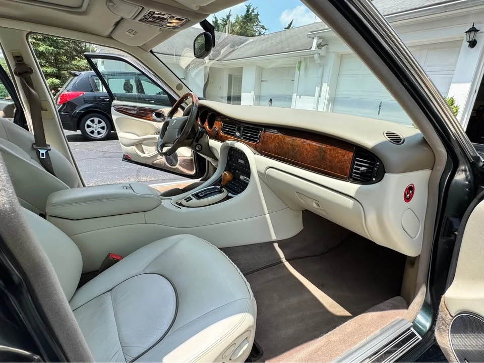 1998 Jaguar X308 XJ - Image 7 of 10