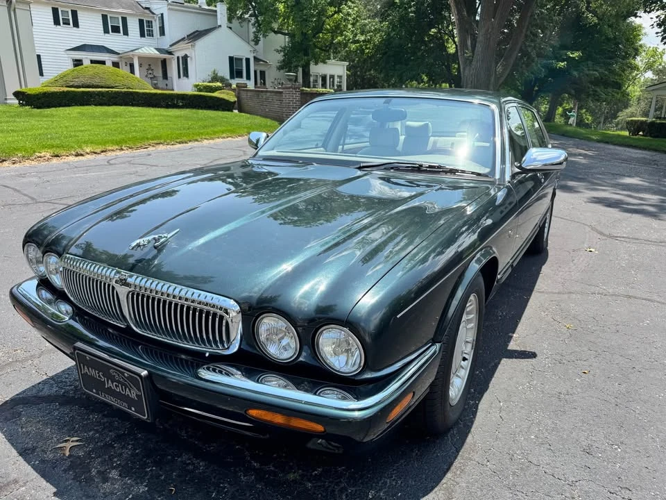 1998 Jaguar X308 XJ - Image 4 of 10
