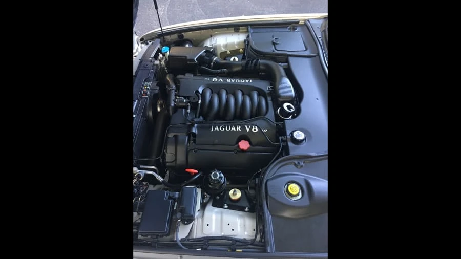 1998 Jaguar X308 XJ - Image 8 of 12
