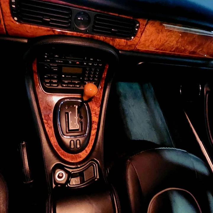 1998 Jaguar X308 XJ - Image 12 of 14