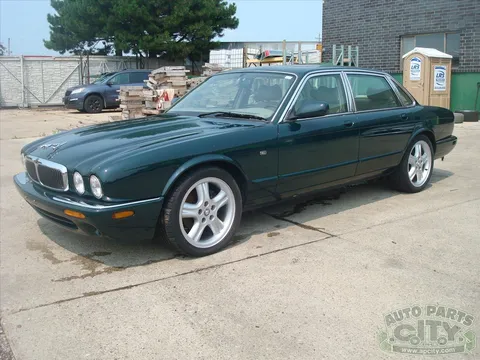 1998 Jaguar XJ8