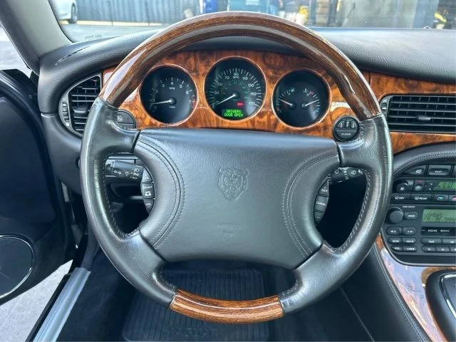 1998 Jaguar X308 XJ - Image 17 of 21