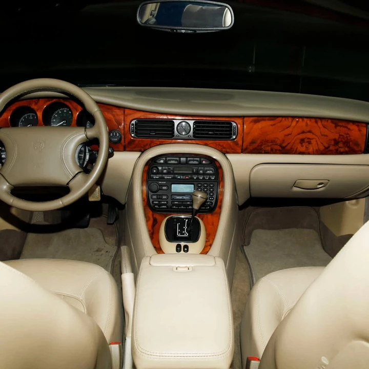 1998 Jaguar X308 XJ - Image 14 of 19