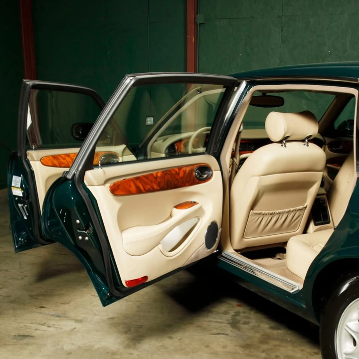 1998 Jaguar X308 XJ - Image 11 of 19