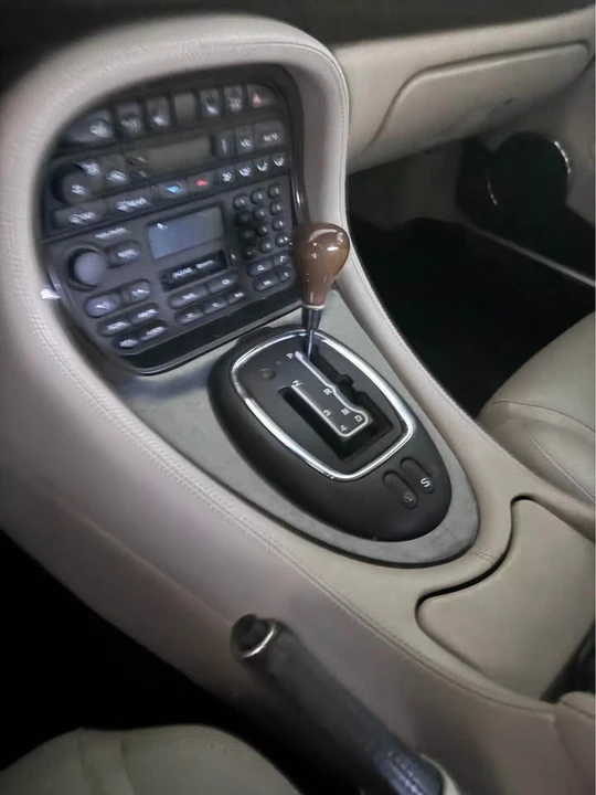 1998 Jaguar X308 XJR - Image 8 of 9