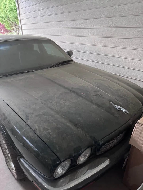 1998 Jaguar X308 XJR - Image 3 of 9