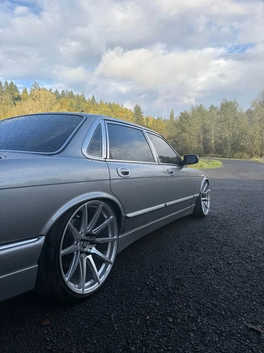 1998 Jaguar X308 XJR - Image 4 of 7