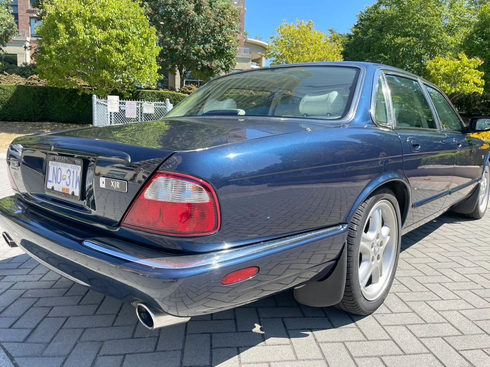 1998 Jaguar X308 XJR - Image 12 of 31
