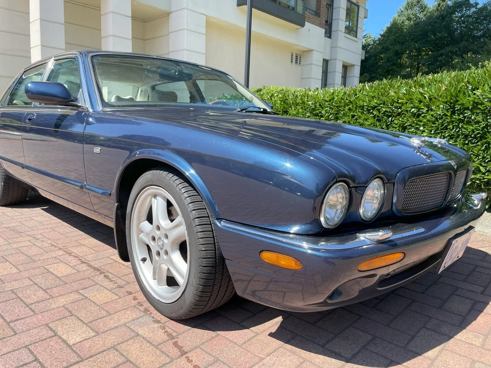 1998 Jaguar X308 XJR - Image 23 of 31