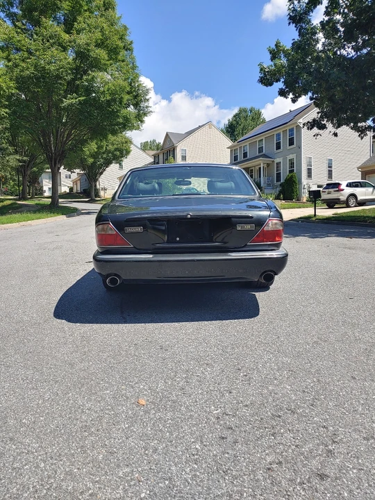 1998 Jaguar X308 XJR - Image 2 of 19