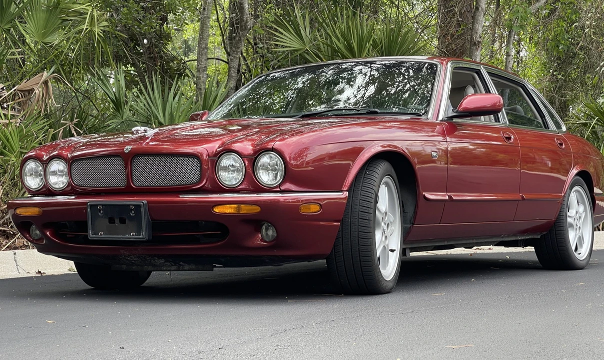 1998 Jaguar X308 XJR - Image 22 of 31