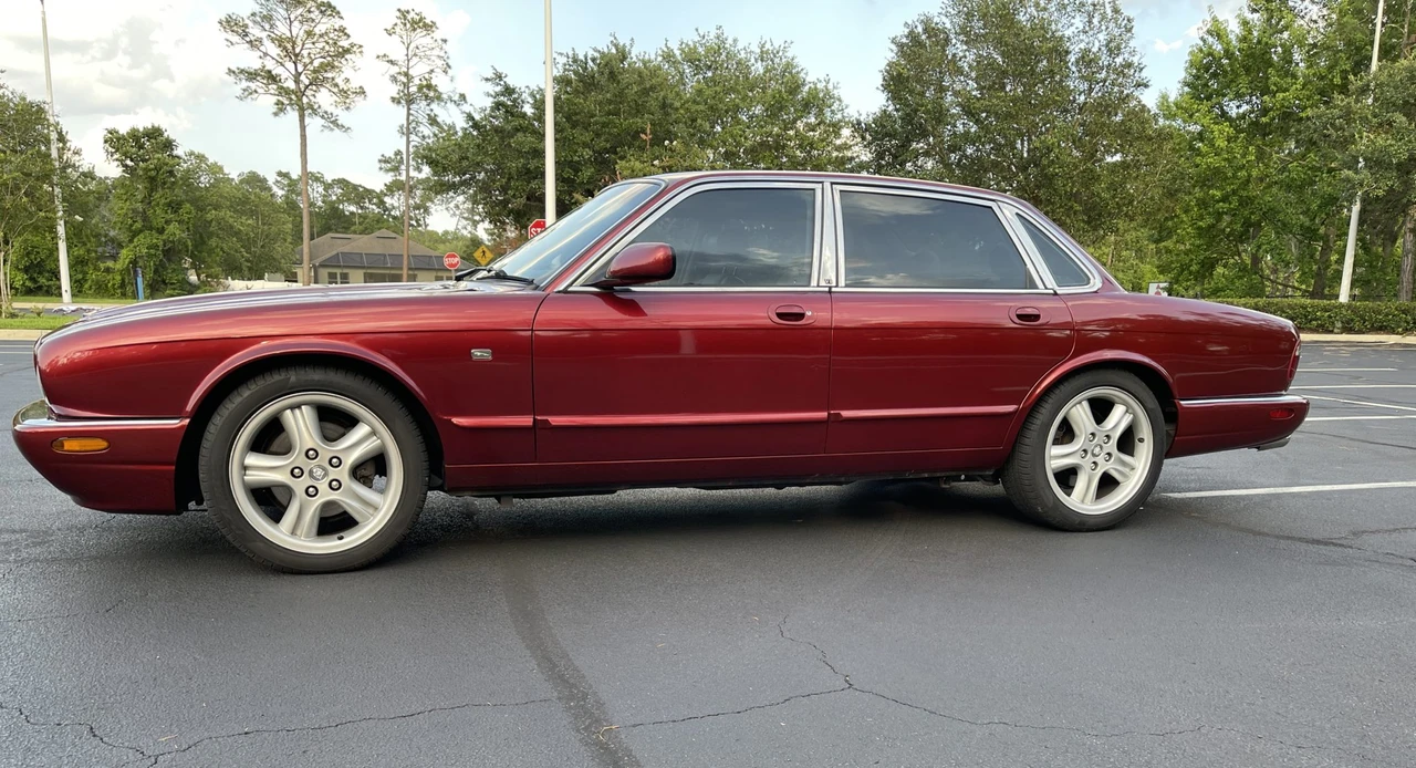 1998 Jaguar X308 XJR - Image 6 of 31