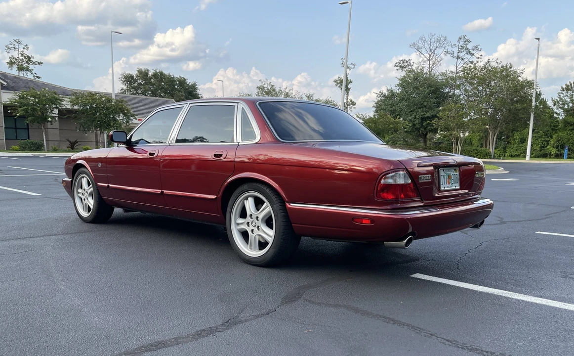 1998 Jaguar X308 XJR - Image 9 of 31