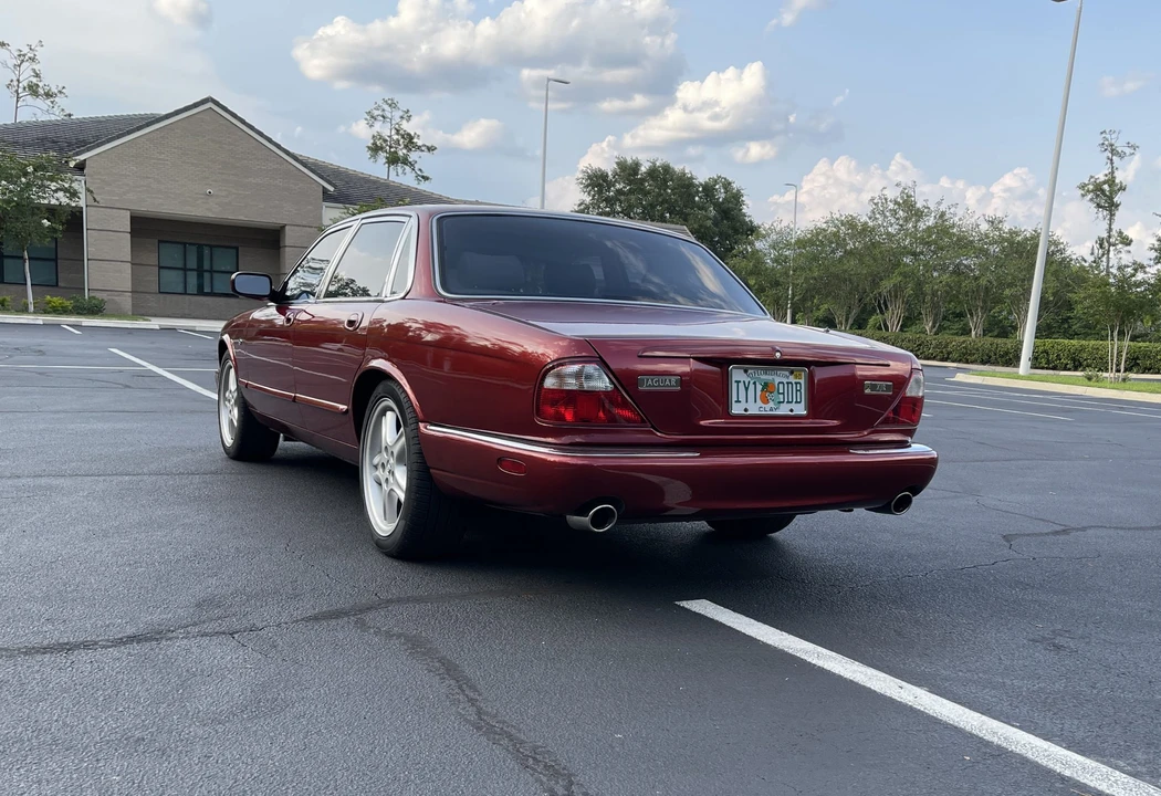 1998 Jaguar X308 XJR - Image 10 of 31