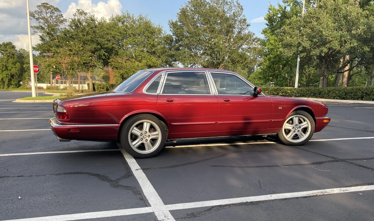 1998 Jaguar X308 XJR - Image 15 of 31
