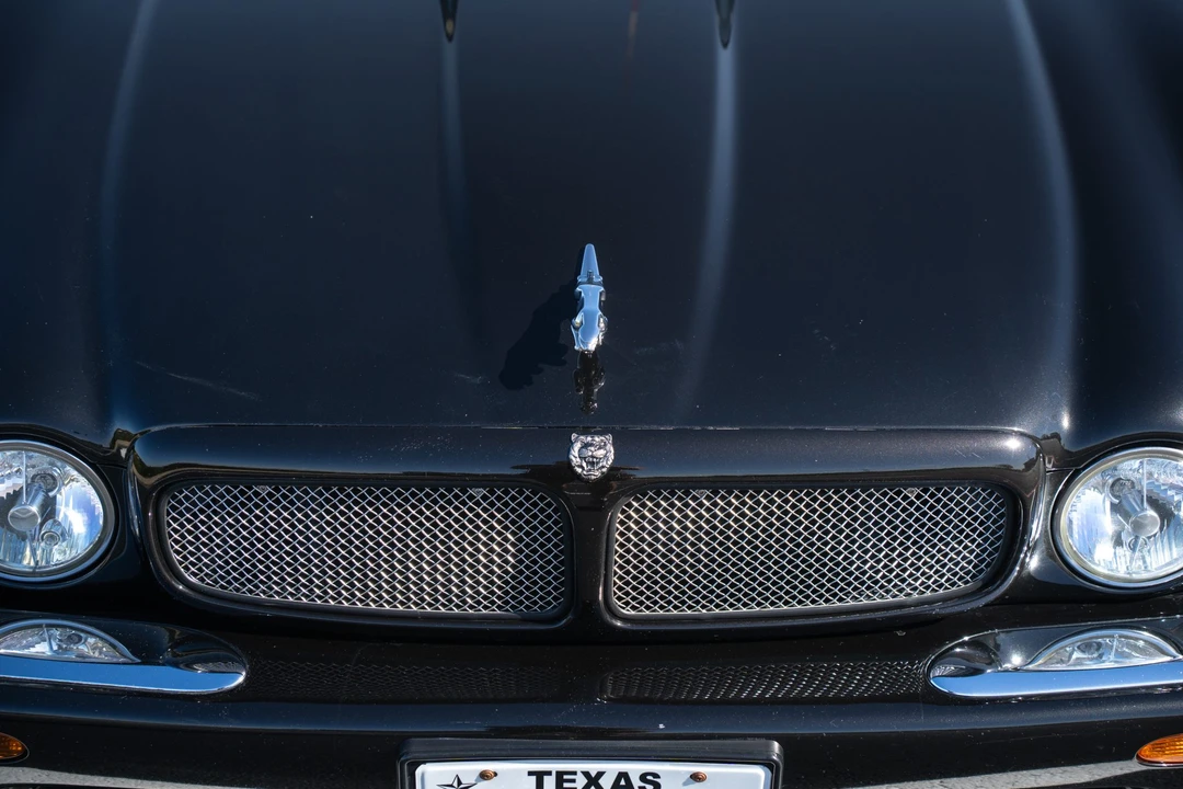 1998 Jaguar X308 XJR - Image 27 of 31
